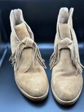 UGG Corin Women's Boots Size 8 Brown Suede Tassel Block Heel Lace Up Ankle Boots